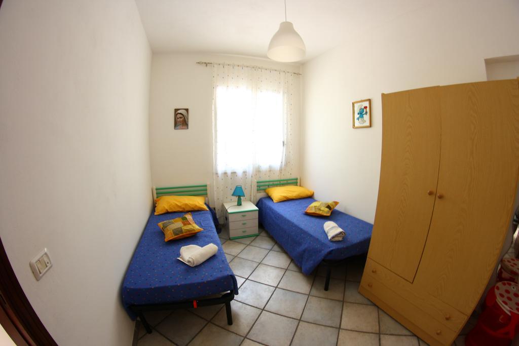 Casevacanza Soleluna Apartman Alcamo Marina Szoba fotó